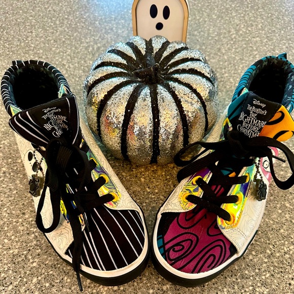 Disney Shoes - Disney Tim Burton’s Nightmare Before Christmas high tennis shoes Sz 8